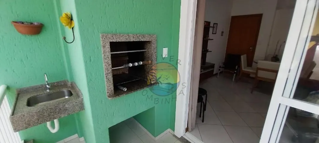 Apartamento No Centro Da Praia Com Piscina - Ap 80 Bombinhas Apartment