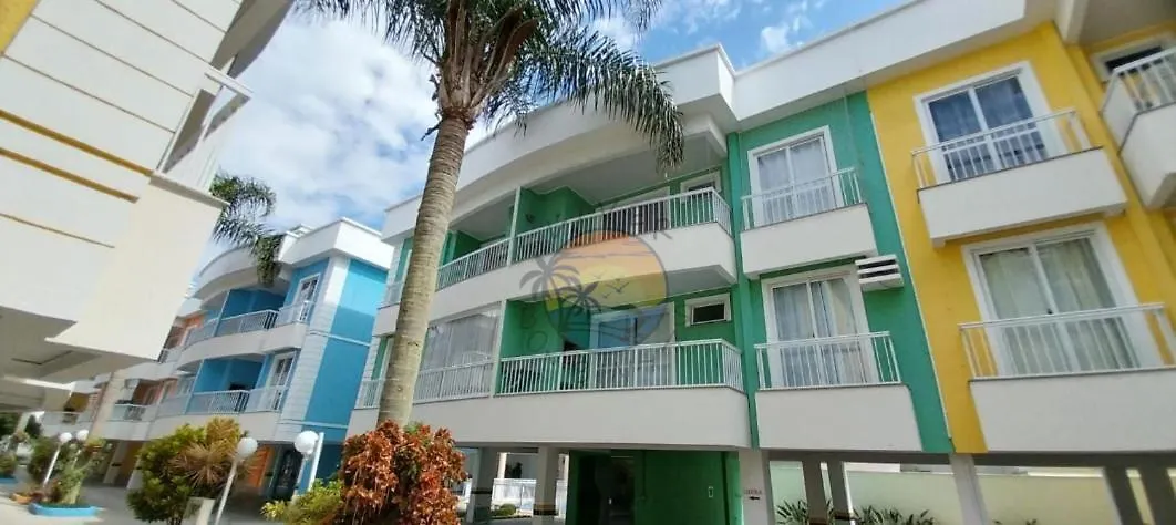 Apartamento No Centro Da Praia Com Piscina - Ap 80 Bombinhas