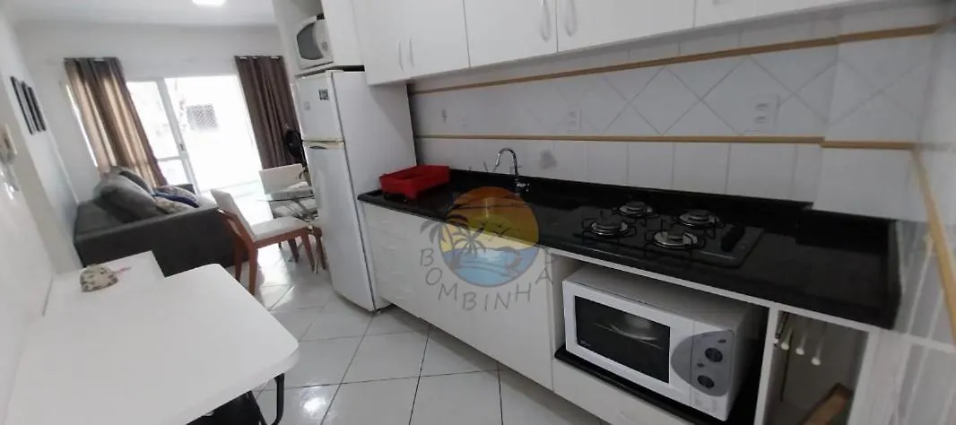Apartment Apartamento No Centro Da Praia Com Piscina - Ap 80 Bombinhas Brazil
